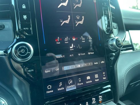 New 2026 RAM 1500 Limited image 25