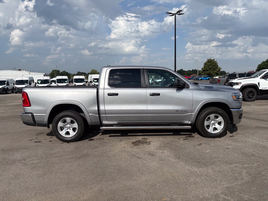Used 2025 RAM 1500 Big Horn AWD/4WD image 9