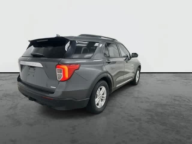 Used 2020 Ford Explorer XLT w/ Class III Trailer Tow Package RWD image 3
