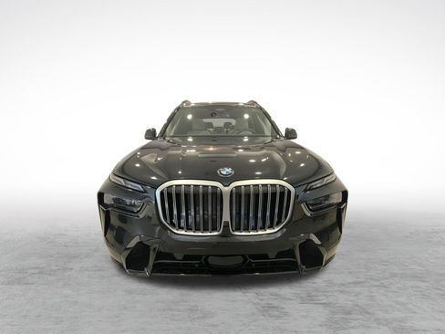 Used 2025 BMW X7 xDrive40i w/ Executive Package AWD/4WD image 2