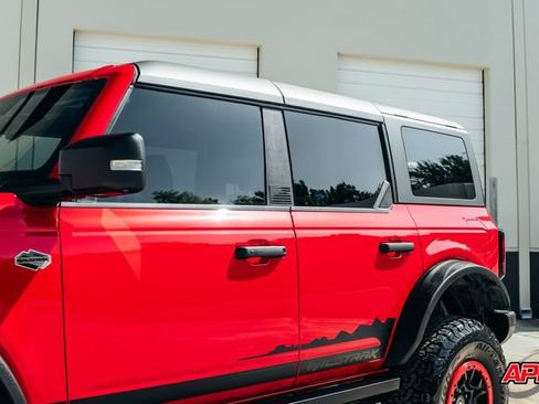 Used 2022 Ford Bronco Wildtrak AWD/4WD image 33