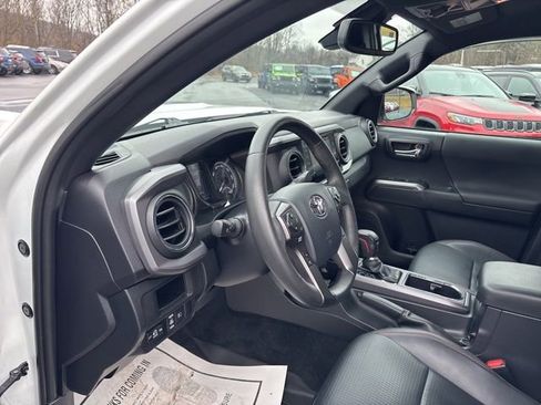 Used 2018 Toyota Tacoma TRD Pro image 8