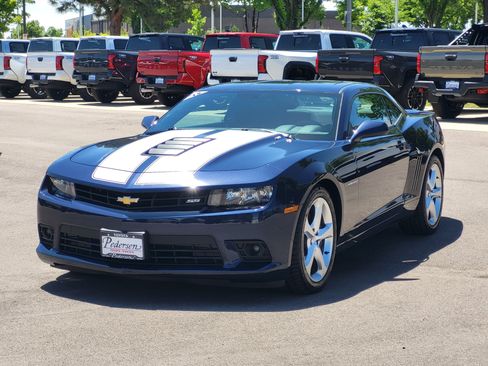 Used 2015 Chevrolet Camaro SS w/ Rear Vision Package RWD image 4