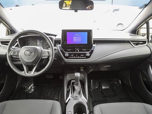 Used 2026 Toyota Corolla SE FWD image 12
