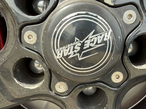 Used 2018 Chevrolet Camaro SS image 31