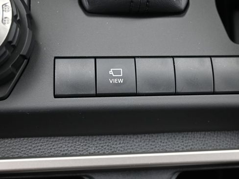 Certified 2026 Toyota 4Runner Limited AWD/4WD image 27