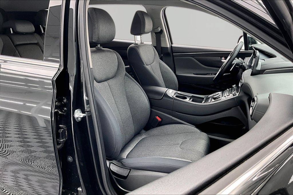 Used 2023 Hyundai Santa Fe SEL AWD/4WD image 7