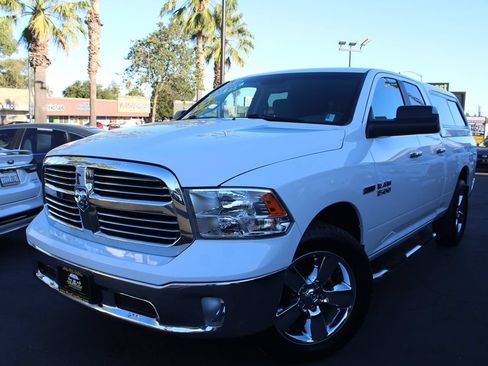 Used 2015 RAM 1500 Big Horn AWD/4WD image 34