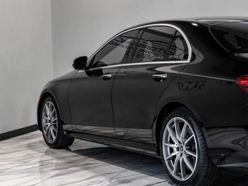 Used 2022 Mercedes-Benz E 450 4MATIC Sedan w/ Driver Assistance Package image 14