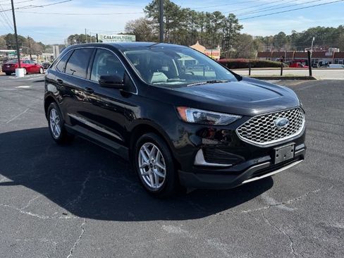 Used 2023 Ford Edge SEL AWD/4WD image 3