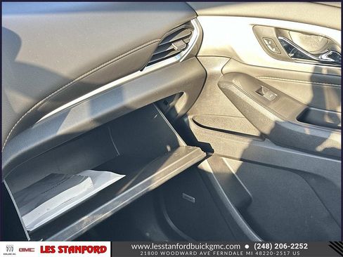 Used 2020 Chevrolet Traverse RS w/ LPO, Floor Liner Package image 37