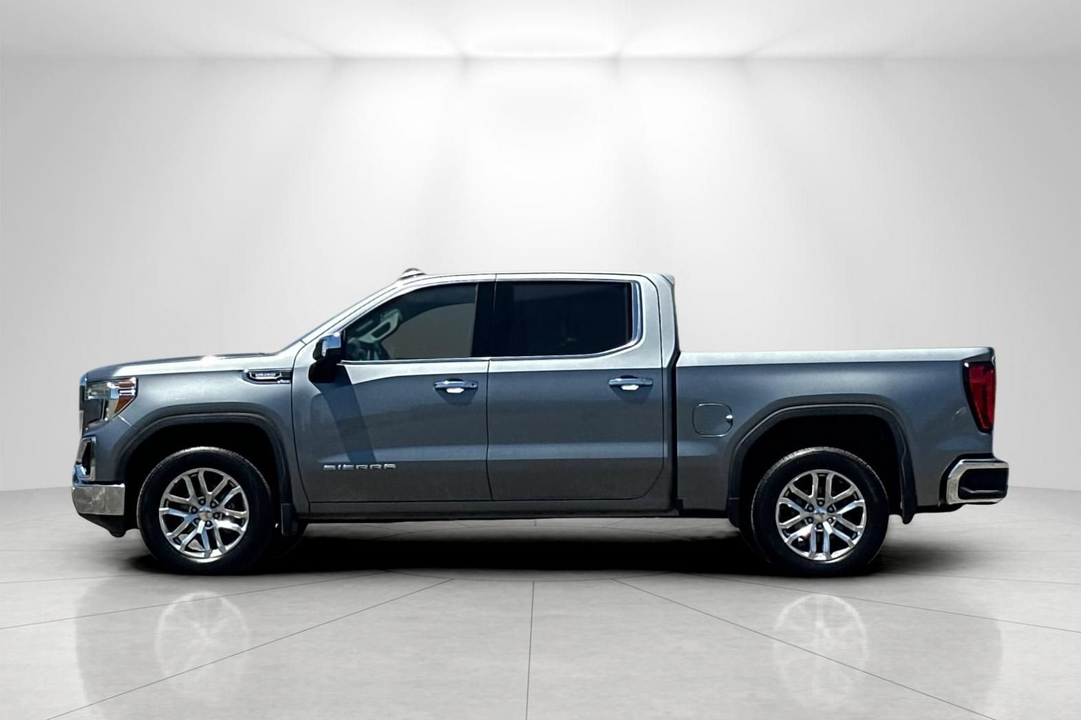 Used 2020 GMC Sierra 1500 SLT w/ SLT Premium Plus Package RWD image 6