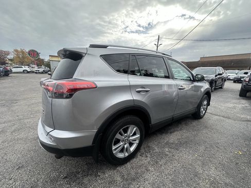 Used 2016 Toyota RAV4 XLE image 7