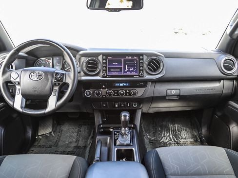 Certified 2023 Toyota Tacoma TRD Off-Road AWD/4WD image 13