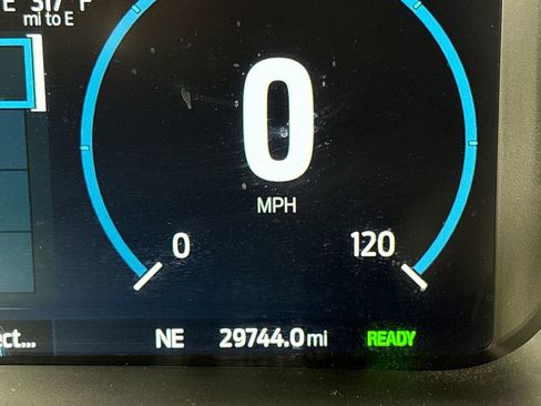 Certified 2023 Ford F150 Lariat AWD/4WD image 22