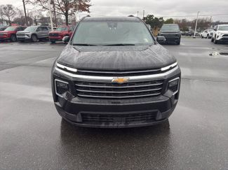 Used 2025 Chevrolet Traverse LT video 2