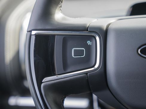 New 2025 Ford Expedition Max Platinum w/ Stealth Performance Package image 40