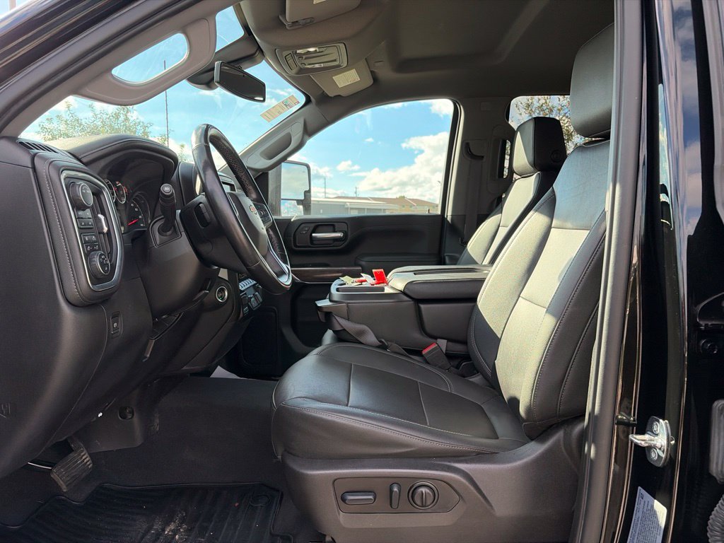 Used 2022 Chevrolet Silverado 2500 LTZ w/ Safety Package AWD/4WD image 45