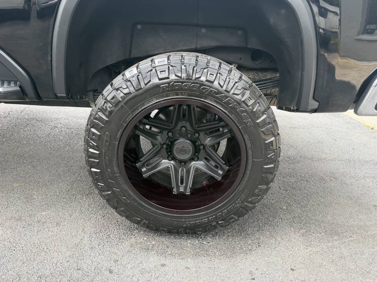 Used 2023 Chevrolet Silverado 2500 LTZ AWD/4WD image 17