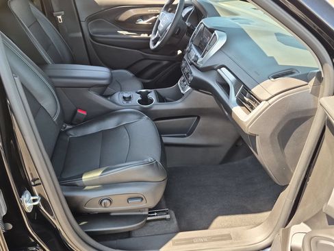 Certified 2023 GMC Terrain SLT FWD image 27