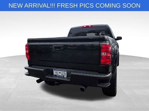 Used 2017 Chevrolet Silverado 1500 LT w/ All Star Edition image 4