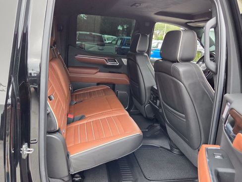 Used 2024 GMC Sierra 1500 Denali Ultimate AWD/4WD image 23