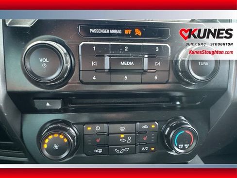 Used 2016 Ford F150 XLT w/ Equipment Group 302A Luxury AWD/4WD image 29