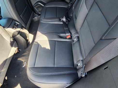 New 2026 Chevrolet Equinox EV LT image 14