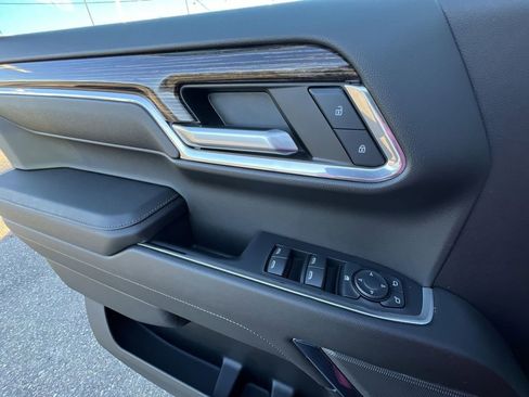 New 2024 GMC Sierra 1500 Elevation w/ LPO, Elevation Black Package image 23