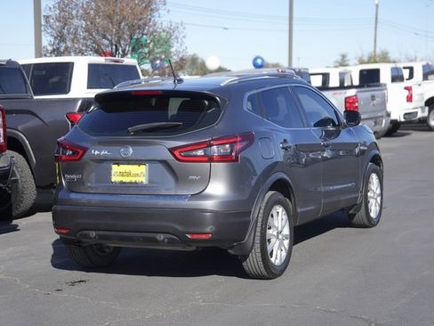 Used 2021 Nissan Rogue Sport SV image 6