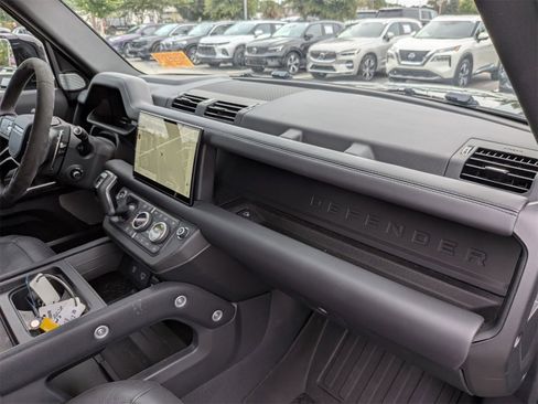 Used 2024 Land Rover Defender 130 V8 image 42