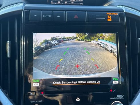 Used 2021 Subaru Ascent Limited w/ Technology Package AWD/4WD image 31