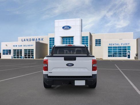 New 2025 Ford Maverick XL image 29