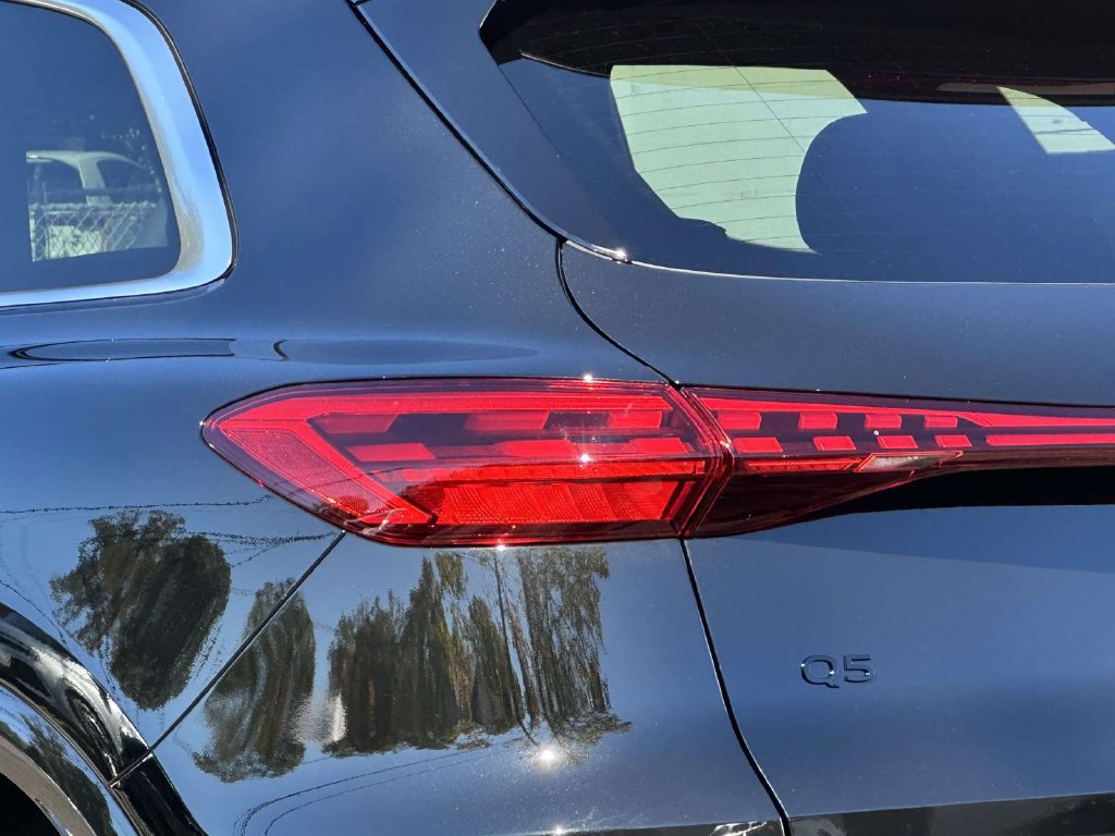 New 2026 Audi Q5 Premium AWD/4WD image 14