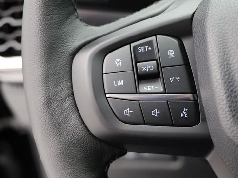 New 2025 Ford Ranger Lariat w/ Chrome Accent Package image 18