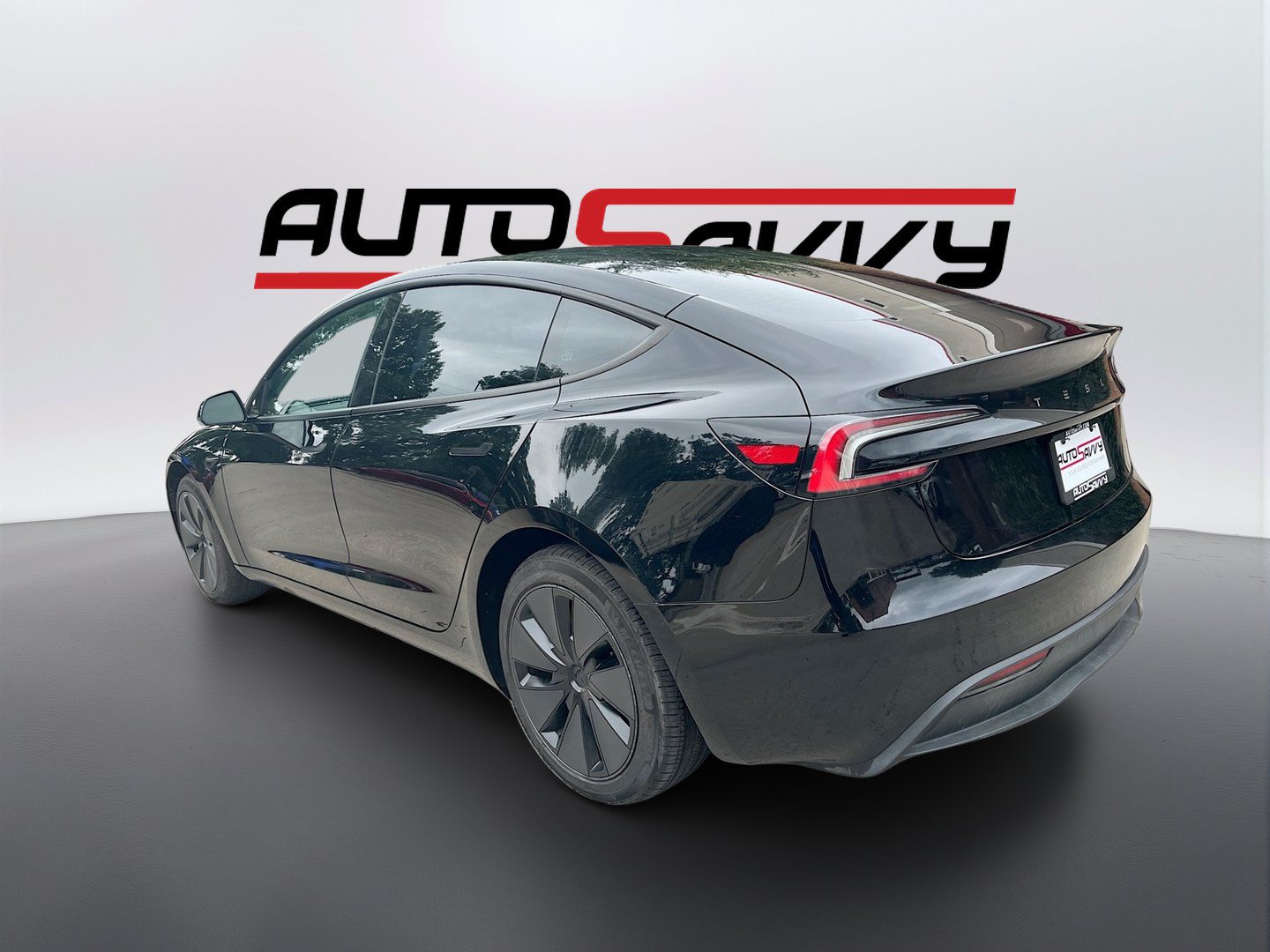 Used 2025 Tesla Model 3 Long Range RWD image 5