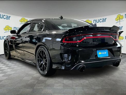 Used 2015 Dodge Charger R/T Scat Pack w/ Technology Group image 4