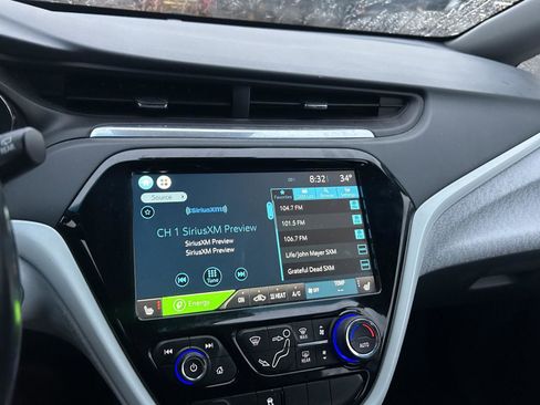 Used 2021 Chevrolet Bolt LT image 9