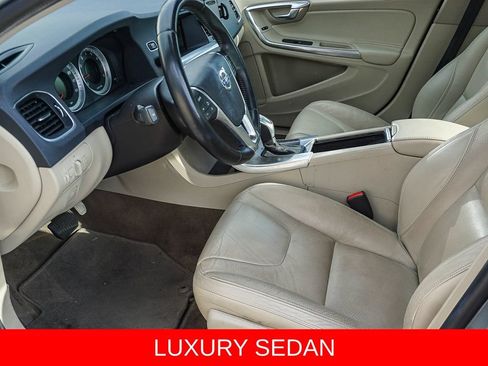 Used 2013 Volvo S60 T5 FWD image 17