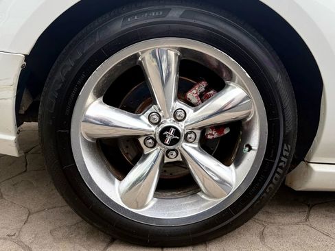 Used 2006 Ford Mustang GT Premium image 45