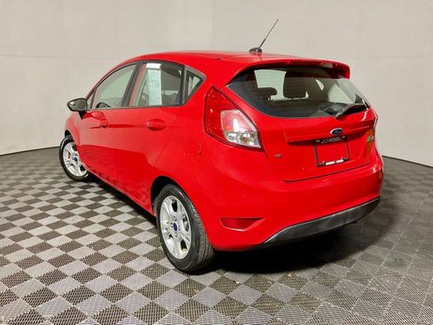 Used 2015 Ford Fiesta SE FWD image 9