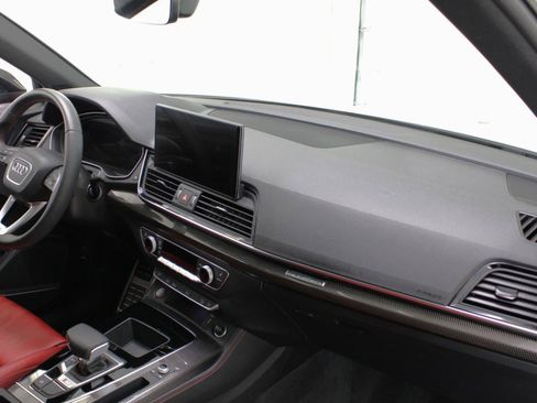Used 2023 Audi SQ5 Premium Plus w/ Premium Plus Package AWD/4WD image 46