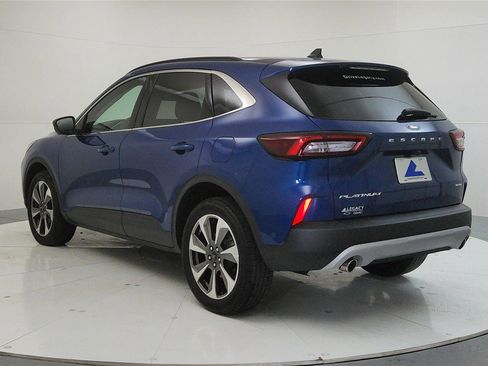 Used 2023 Ford Escape Platinum w/ Premium Technology Package image 5