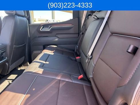 Used 2025 GMC Sierra 1500 Denali AWD/4WD image 41
