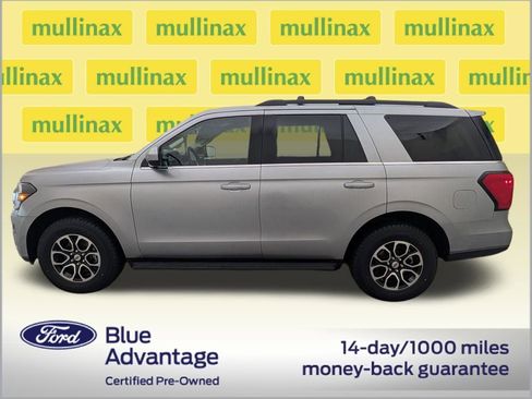 Certified 2024 Ford Expedition XLT AWD/4WD image 9
