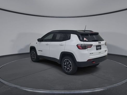 New 2026 Jeep Compass Trailhawk AWD/4WD image 11