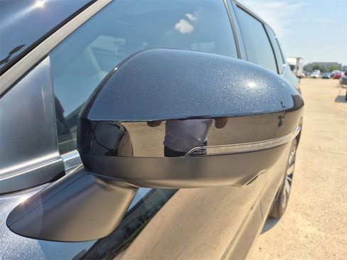 New 2025 Mitsubishi Outlander SEL image 33