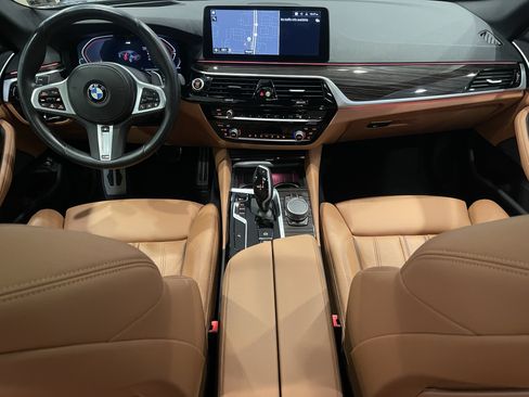 Used 2023 BMW 540i xDrive w/ M Sport Package AWD/4WD image 16