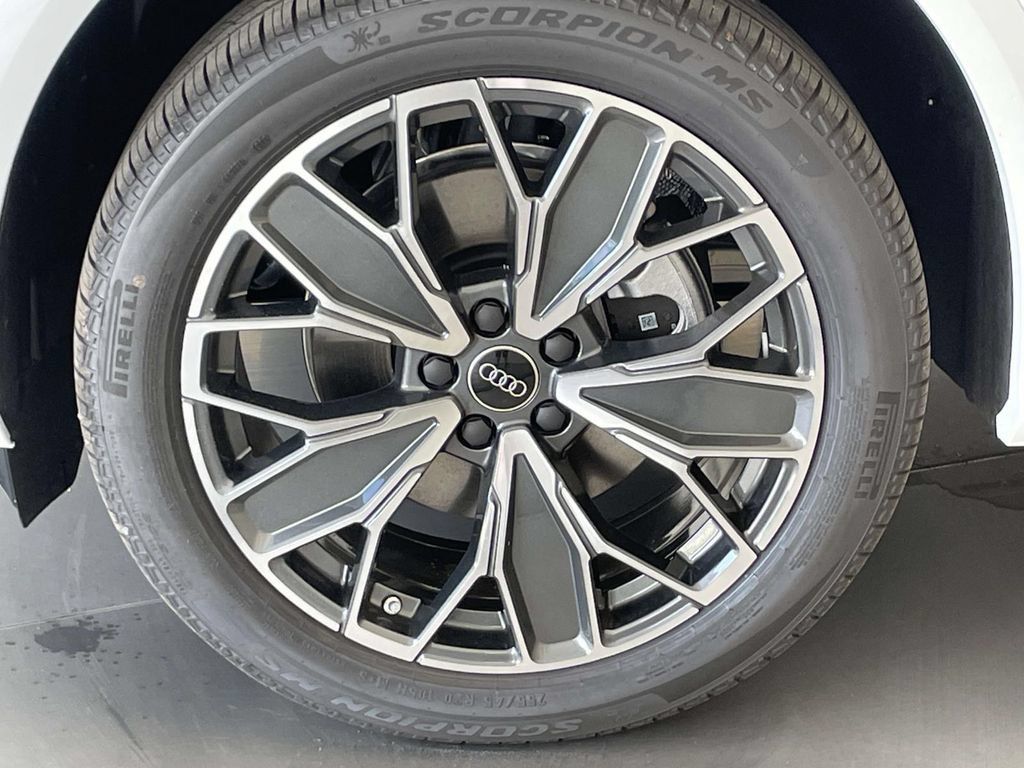New 2026 Audi Q5 Premium Plus AWD/4WD image 11