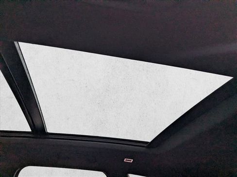 New 2025 Audi SQ5 Premium Plus image 18